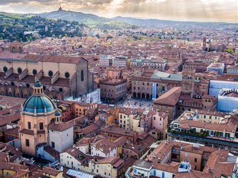 Forget Rome, Bologna Is the Ultimate Foodie Destination in Italy ...