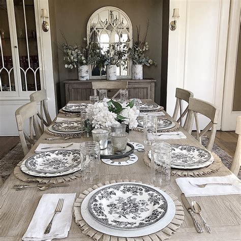 30 Wonderful Dining Table Set Up Ideas For Enjoy Your Dinner | Kitchen