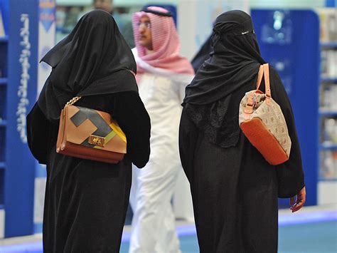 Five Things That Saudi Arabian Women Still Cannot Do Middle East