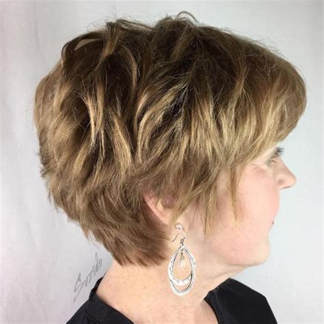 Short Layered Wedge Hairstyle For Women Over With Thick Hair Short