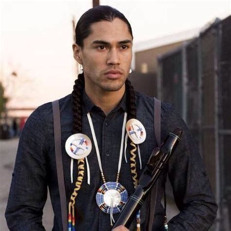 Amérindien Martin Sensmeier Hearts Moose Native American Hair Native