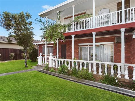 Clyde Avenue Moorebank Nsw Realestate Com Au