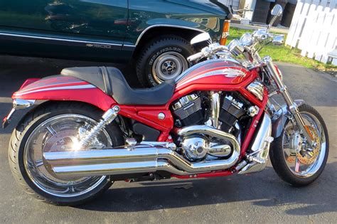 The bar has been set very high. 2006 Harley Davidson Screamin Eagle V-Rod VRSCSE2 CVO ...