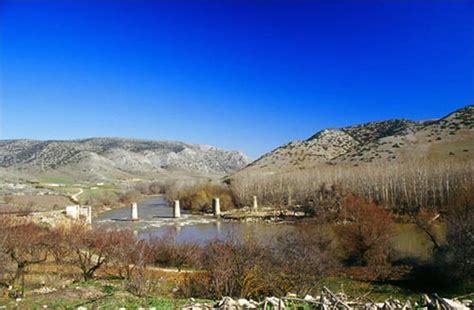 Περιλαμβάνει επίσης τα νησιά των βορείων σποράδων (εκτός της σκύρου) και ανήκει διοικητικά στην. ΠΗΝΕΙΟΣ (Ποταμός) ΘΕΣΣΑΛΙΑ - GTP