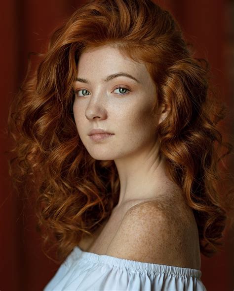 List 92 Wallpaper Woman With Red Hair And Green Eyes Stunning