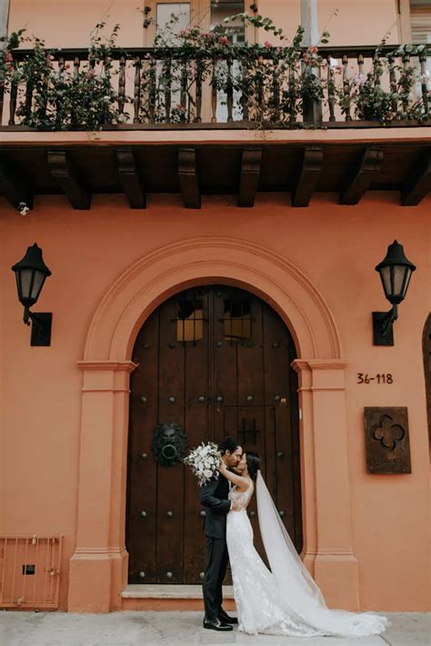 Whether you want to feel the caribbean sand between your toes on the beaches of tayrona national park, rappel through colombia's tallest. A Romantic Destination Wedding in Historic Cartagena ...