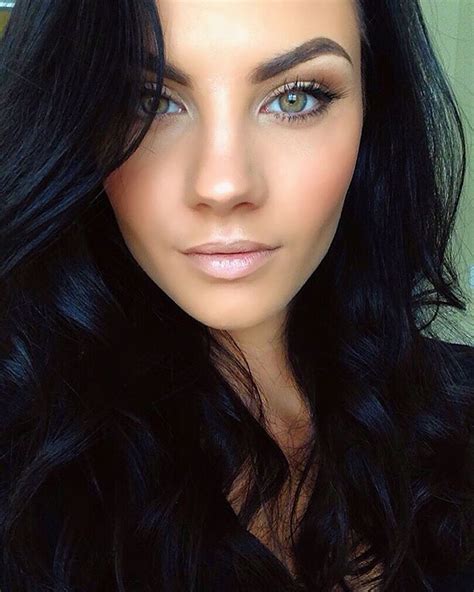 Is It Possible To Have Black Hair And Green Eyes Beautiful Party Wear Hairstyle For Medium Hair