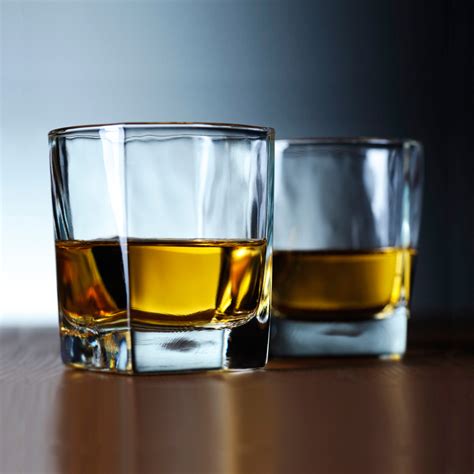 The wheel is trying to spin you out. 10 of the Best Ways to Make Scotch Drinks and Cocktails | Only Foods