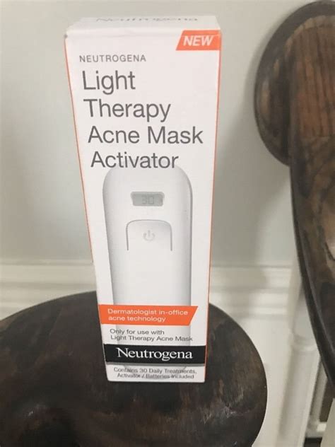 Neutrogena Light Therapy Acne Mask Activator 30 Treatments New