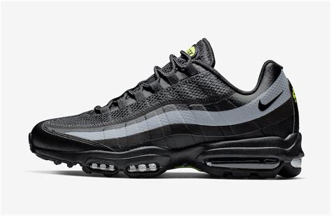 The Nike Air Max 95 Ultra Goes Stealth Mode Kasneaker