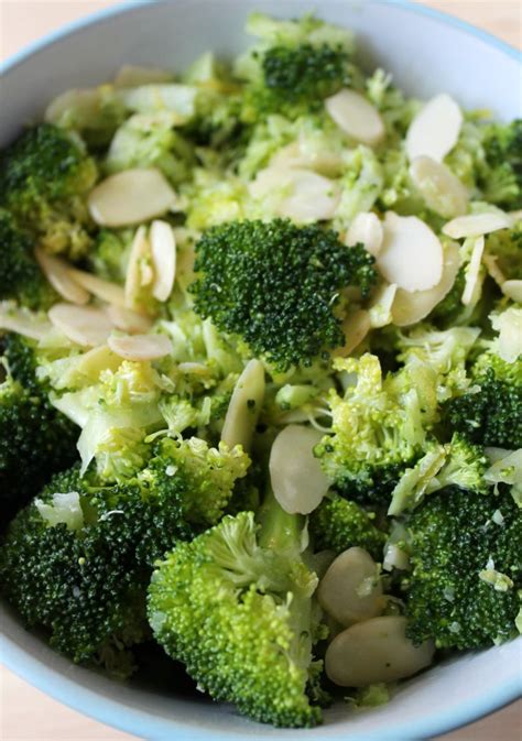 This slaw recipe with bright latin flavors uses no mayo but rather oil and citrus as a binder. Low Carb Broccoli Slaw Recipe - Easy & Healthy Vegan Salad ...