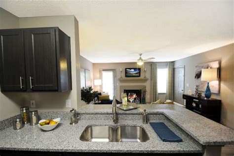 1 battery sq asheville, north carolina 28801. 1, 2 & 3 Bedroom Apartments in Asheville, NC