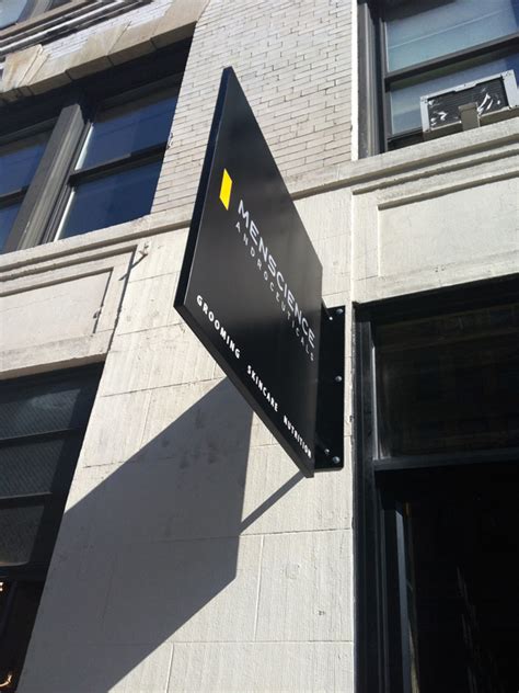 Swing And Blade Signs Design And Installation In Brooklyn New York