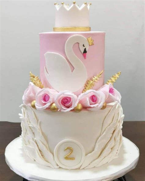 50 Swan Cake Design Cake Idea March 2020 Candy Birthday Cakes
