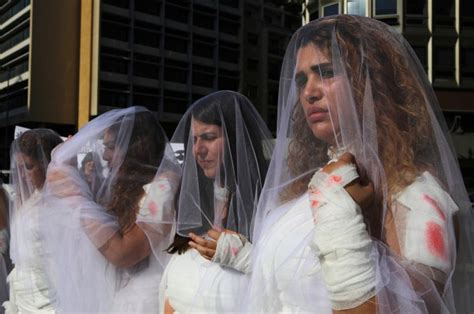Lebanon Abolishes Law Loophole That Let Rapists Marry Their Victims