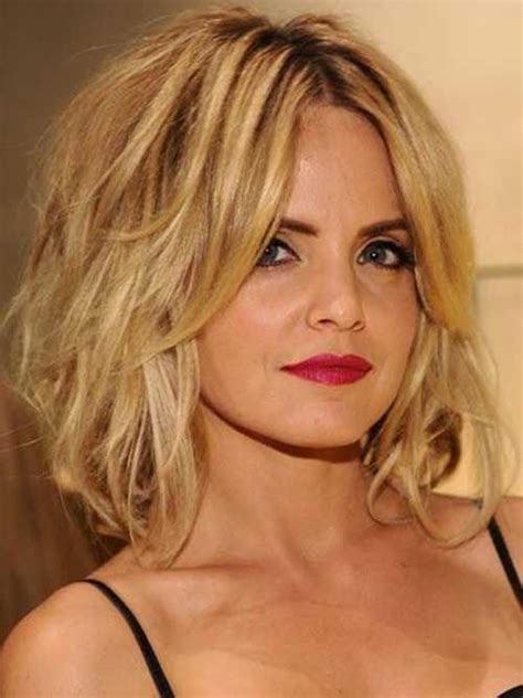 Celebrities With Short Brown Hair The Best Short Hairstyles For