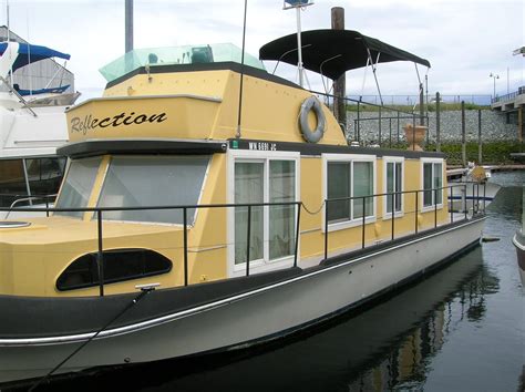 1973 Corsair Cruise A Home Power Boat For Sale