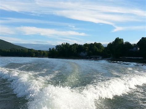 Mountain Lake: Hotels Smith Mountain Lake Va