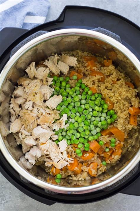 Add onion, carrots, and salt and saute 5 min. Easy Instant Pot Chicken and Rice