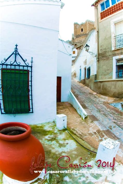 A solo 15 km de alcalá del júcar,tenemos esta preciosa playa de jorquera en la carretera de rivera de cubas.en un entorno natural excepcional.acondicionada con arena ,sombrillas fijas,y restaurante. Rincones de Alcalá del Júcar | Casas rurales, Paisajes ...