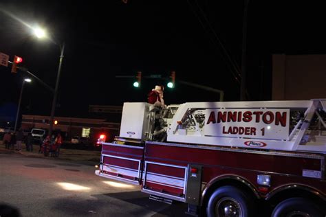 Pictures And Video From The 2018 Anniston Alabama Christmas Parade