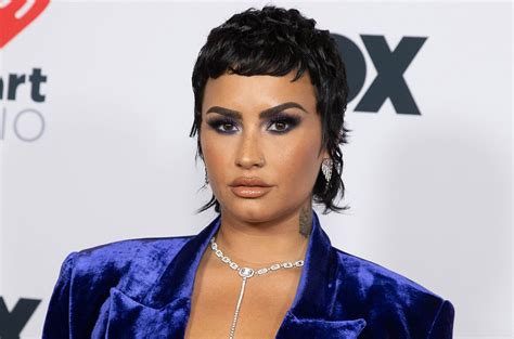 Demi Lovato It S Ok If You Accidentally Misgender Them Billboard