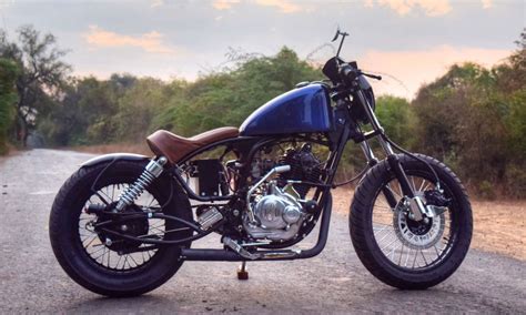 Know about pulsar 180 neon abs price, mileage, reviews, specifications, features, colours and more at bajaj auto. Modified Bajaj Pulsar 180 becomes ''The Phantom'' | Motoroids