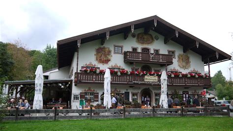 Hätte gern ein kasten spezi orginal dafür muss abgebaut und aus dem 1.og runter getragen. Cafe Windbeutelgräfin in Ruhpolding Foto & Bild ...
