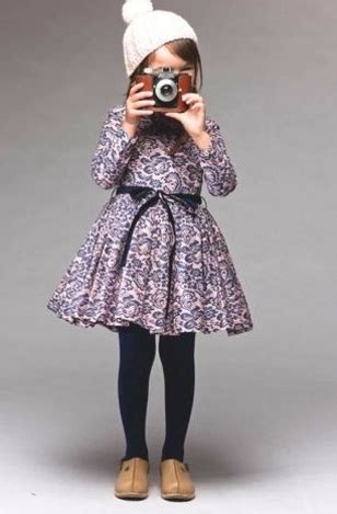 Model baju batik anak perempuan. 10 Model Baju Batik Anak Perempuan Modern Terbaru 2020
