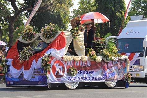 Check spelling or type a new query. Kumpulan Foto Karnaval 17 Agustus Paling Unik | Wallpaper ...