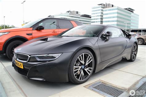 What makes the bmw i8 protonic dark silver edition special. BMW i8 Protonic Frozen Black Edition - 1 augustus 2017 - Autogespot