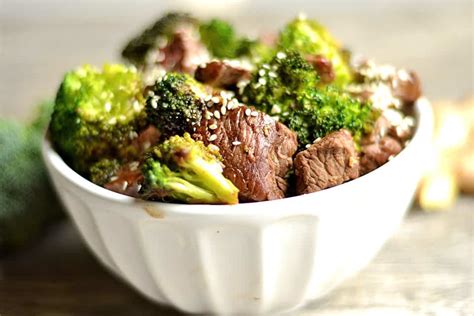 20 Minute Ginger Beef And Broccoli Stir Fry Wholesomelicious