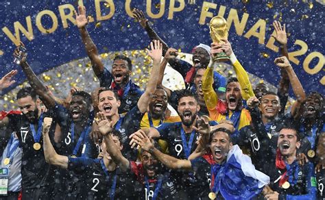 France Beat Croatia In Fifa World Cup Final Didier Deschamps Becomes