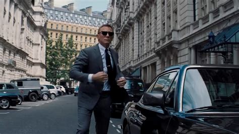 Bond has left active service and is enjoying a tranquil life in jamaica. No Time To Die: James Bond trailer released as Daniel ...