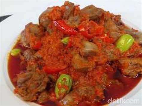 Kentang kering balado bumbu asli catatan tambahan: Cara Membuat Sambal Goreng Kentang Dan Ati Ampela / Resep ...