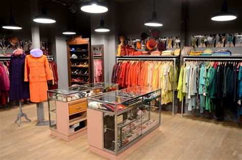 PARIS – THRIFT STORE PARADISE - Hautelist