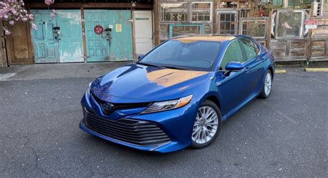 Toyota Camry Xle Toyota Camry Hybrid Release Date Cost Review