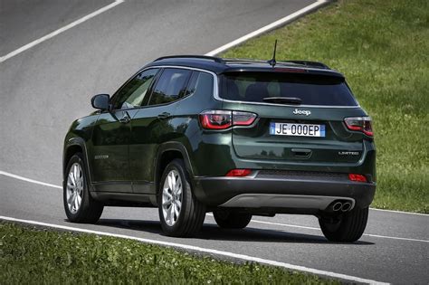 There's a new 80th anniversary edition that's based on the latitude trim level and features granite. Jeep Compass 2021 specificaties - Autotijd.be