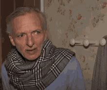 Het chateau is niet in te richten om aan deze voorwaarden te voldoen, tenzij wij een halve bezetting zouden realiseren. Martien Meiland Wat Goed GIF - MartienMeiland WatGoed ...