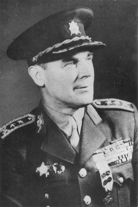 Ani on se po vzoru … heliodor píka zachránil život prokurátorovi, který ho. Vlastenec, voják a diplomat, to byl generál Heliodor Píka ...