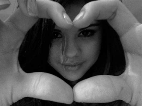 Selena Gomez Realselenag Twitter