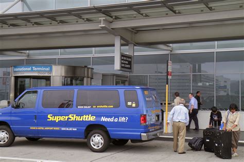 Airport van service SuperShuttle going out of business