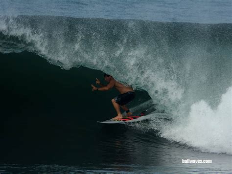 BALI SURF & WEATHER REPORT 7th February 2021