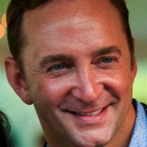 Clinton kelly — may refer to: Clinton Kelly (official) - YouTube