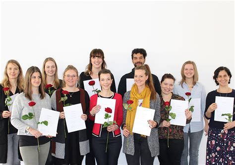 Wir nehmen kinder ernst mit ihren gedanken und fragen, mit ihrer fantasie und ihrem wissensdurst. Elfmal qualifiziert bei INA.KINDER.GARTEN - INA.KINDER.GARTEN