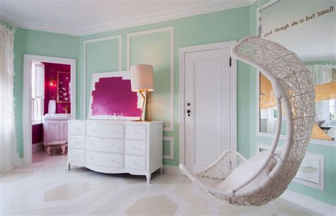 Seafoam walls updated their profile picture. Seafoam bedroom walls - Home Decorating Trends - Homedit