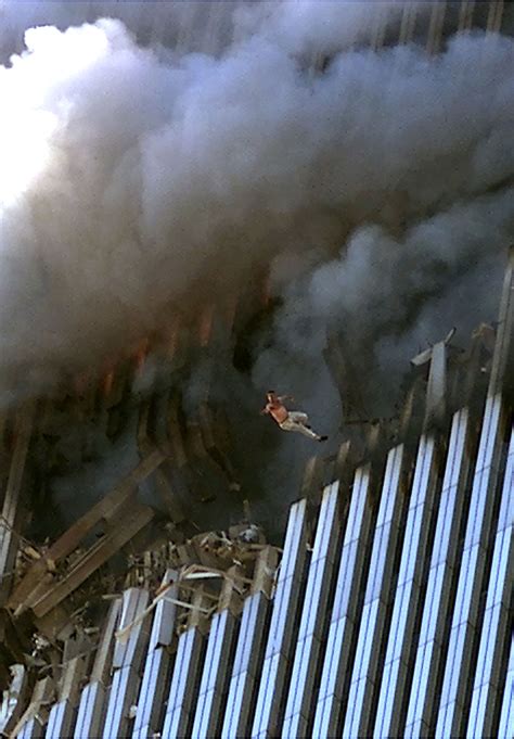September 11 2001 Photos 911 Jumpers Remembering The