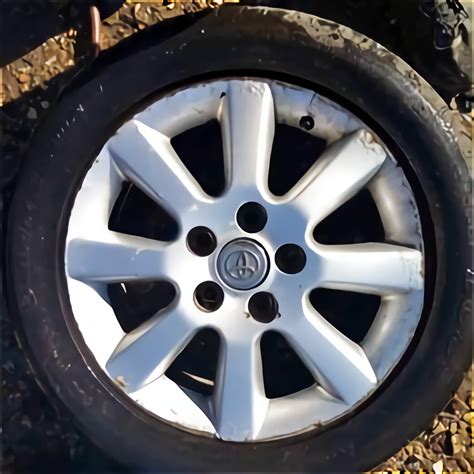 Genuine Toyota Alloy Wheels For Sale In Uk 69 Used Genuine Toyota