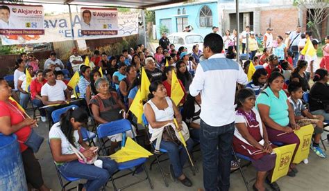 La igualdad social es una situación social según el cual las personas tienen las mismas oportunidades o derechos en algún aspecto. Igualdad social y económica, ejes primordiales en mi gobierno: ALJ | e-oaxaca.com | Periódico ...