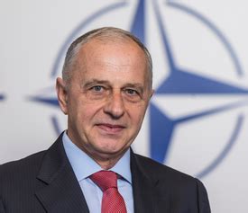 Mircea geoană (* july 14, 1958 in bucharest ) is a politician in romania and was foreign minister until 2004. Mircea Geoană - Aspen Institute Romania